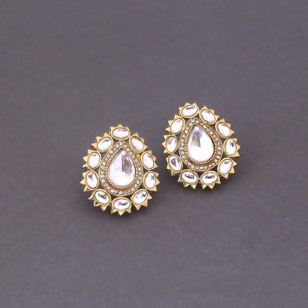 Golden Nishuja Studs