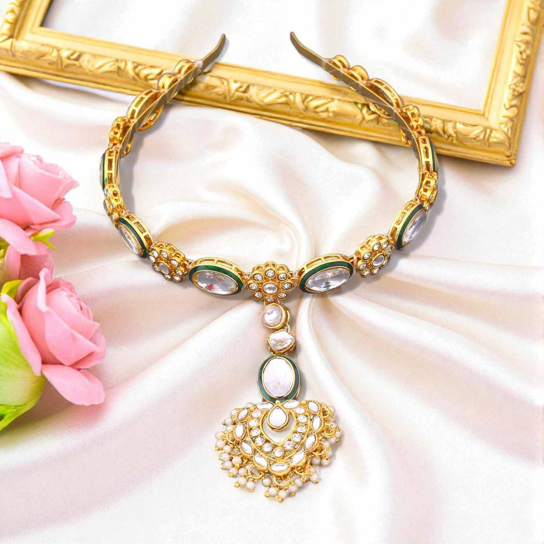 Golden Niyati Hairband With Tikka