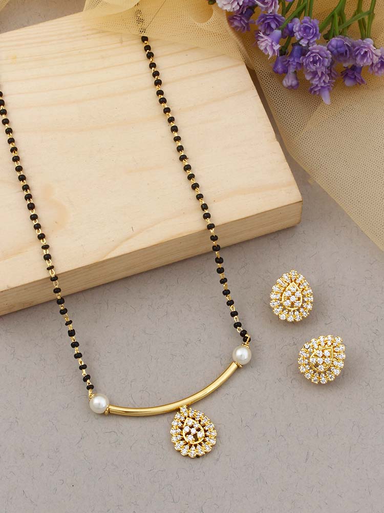 Golden Noemi Mangalsutra Set