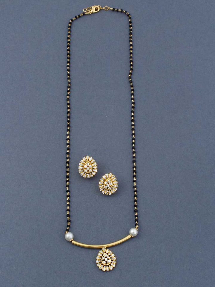 Golden Noemi Mangalsutra Set