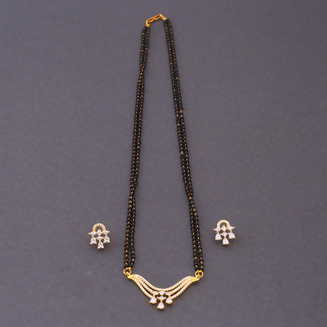 Golden Norae Mangalsutra Set