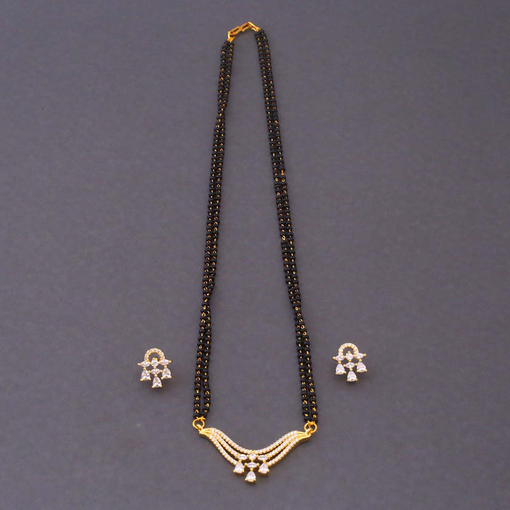Golden Norae Mangalsutra Set
