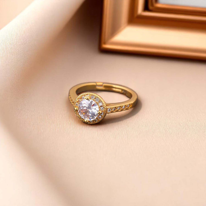 Golden Noura Zirconia Ring