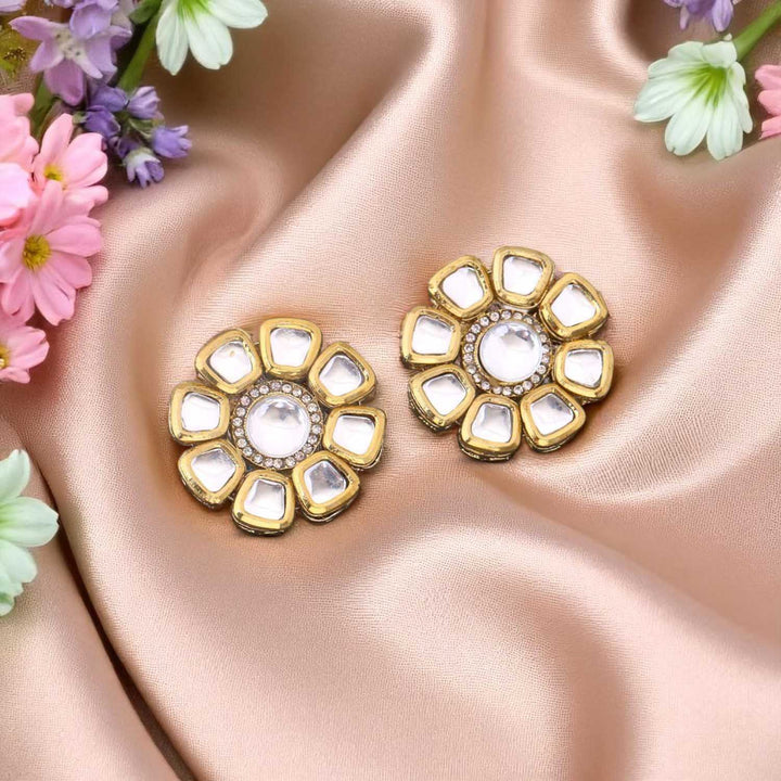 Golden Nuliam Studs