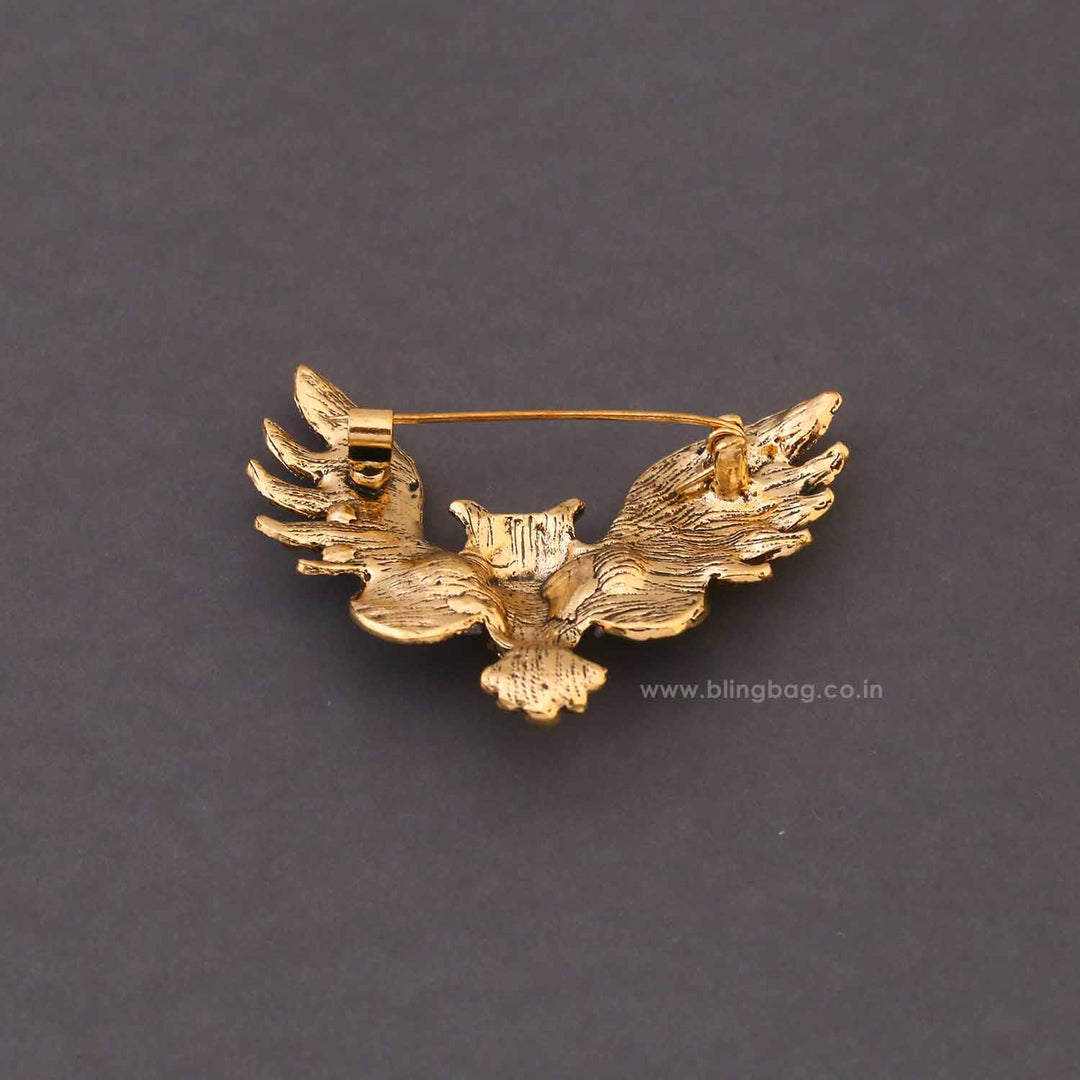 Golden Old Owl Brooch