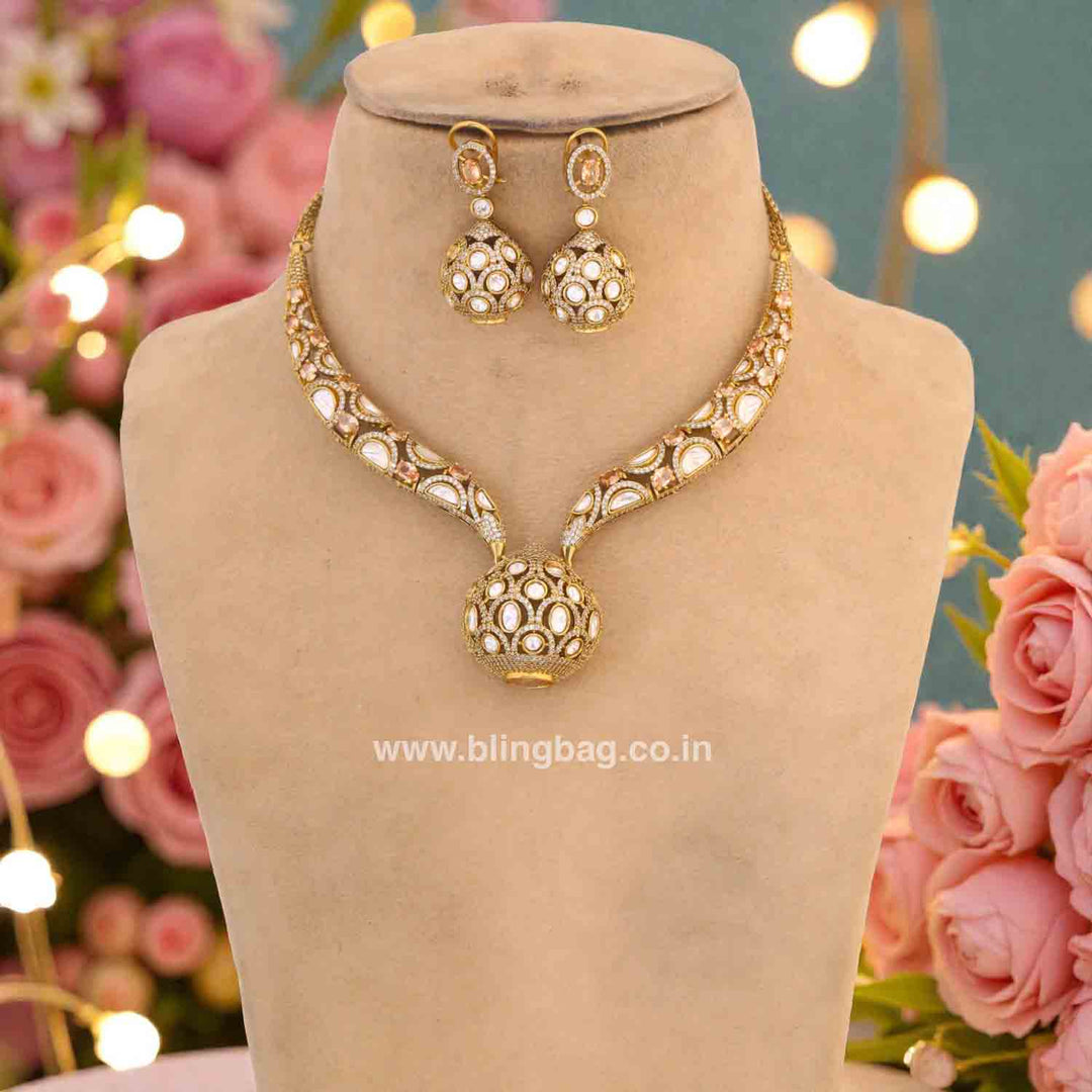 Golden Oliviae Hasli Victorian Jewellery Set