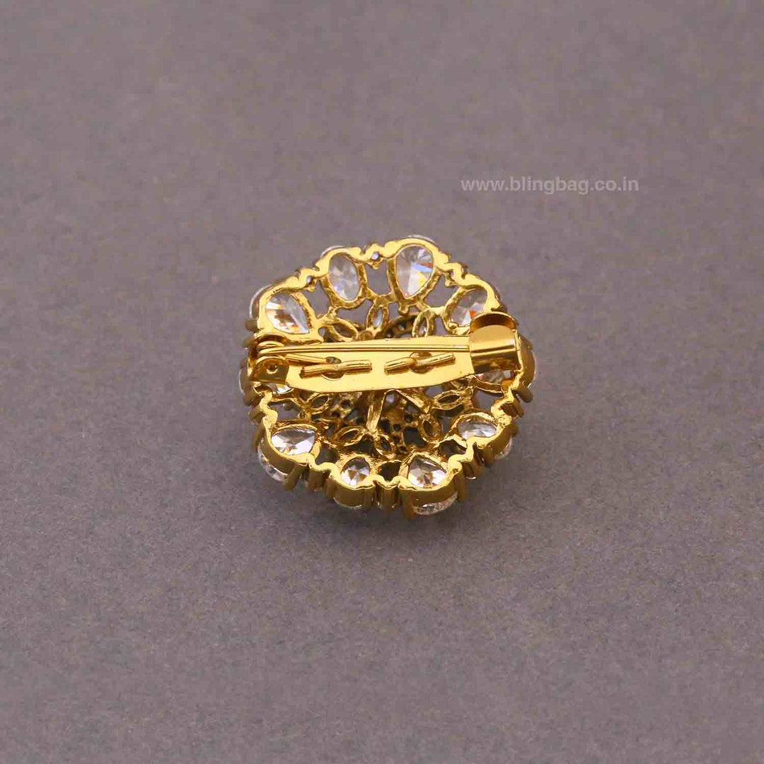Golden Oriq Brooch