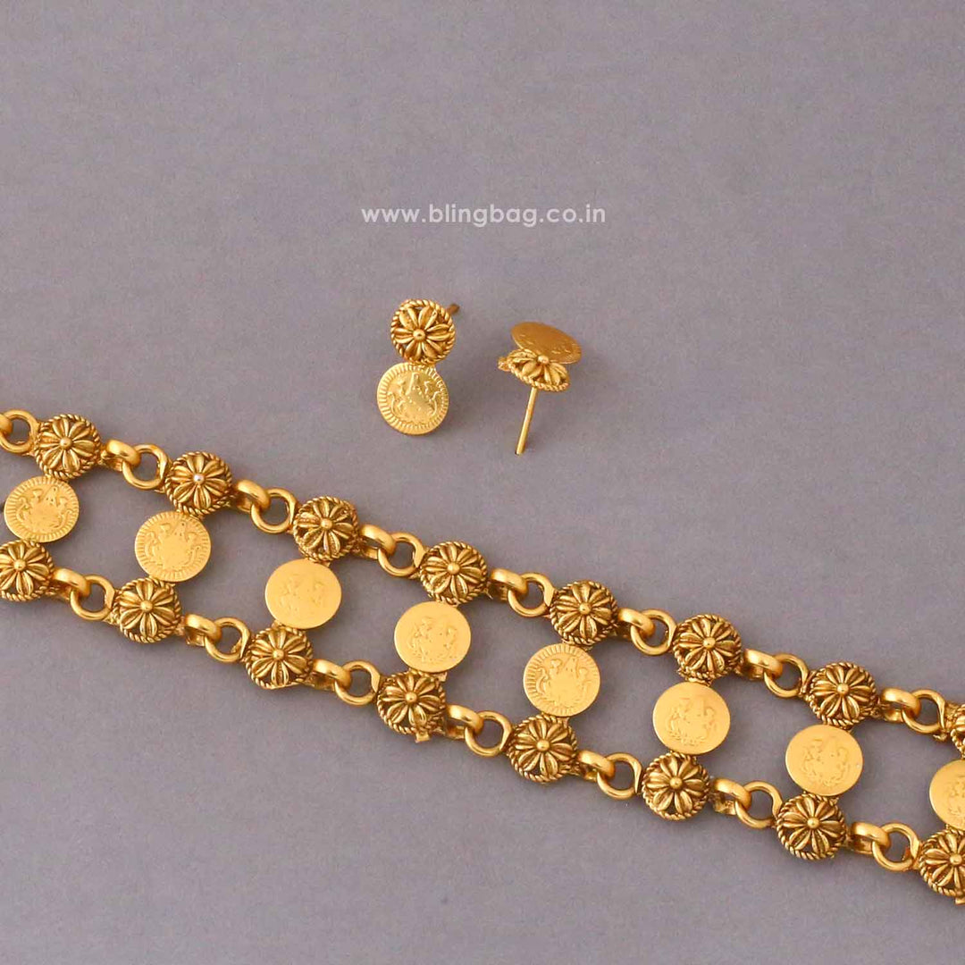 Golden Padmaa Temple Jewellery Set- New Arrival