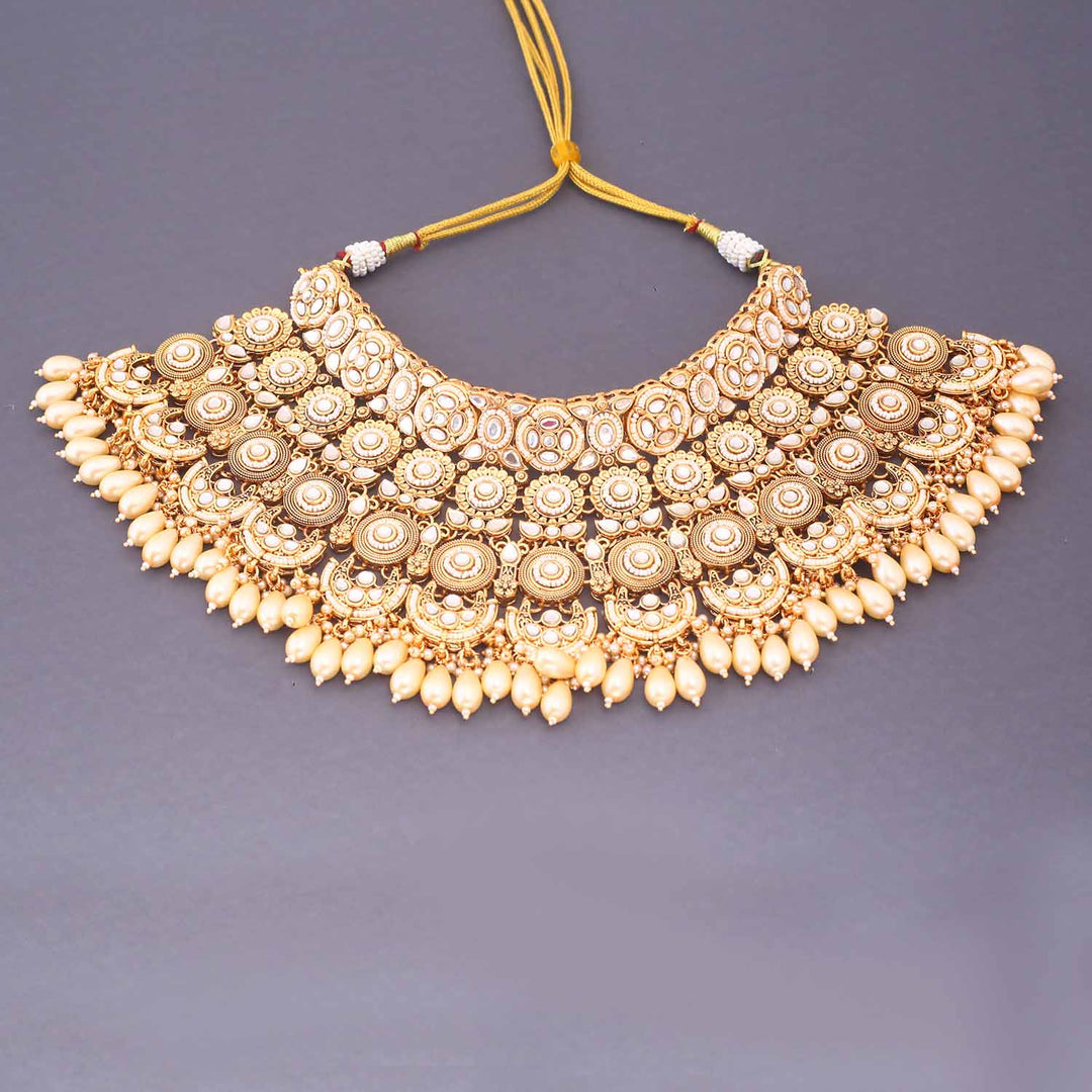 Golden Pavitra Bridal Jewellery Set