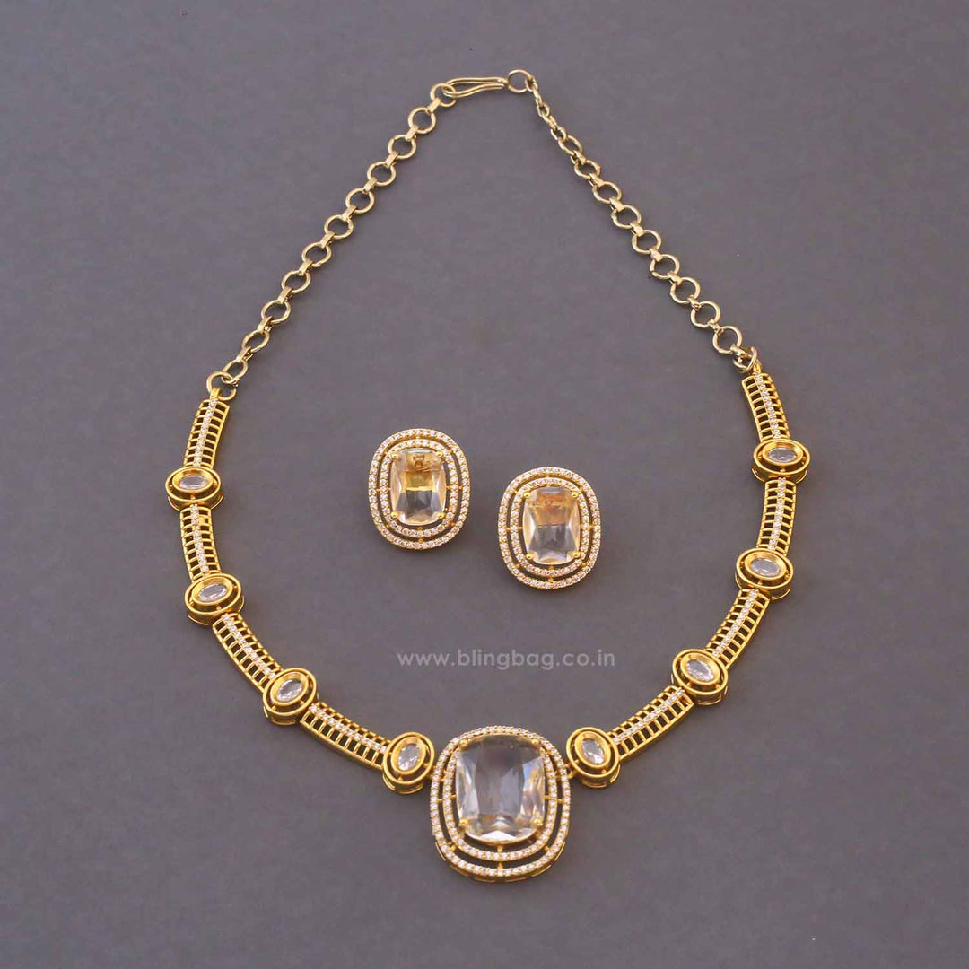 Golden Persis Victorian Jewellery Set - New Arrival