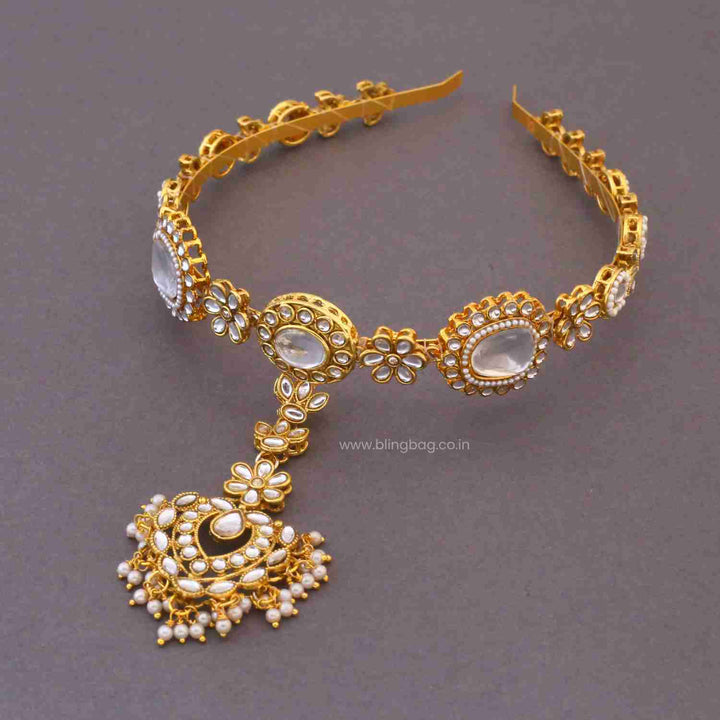 Golden Pihuya Hairband With Tikka
