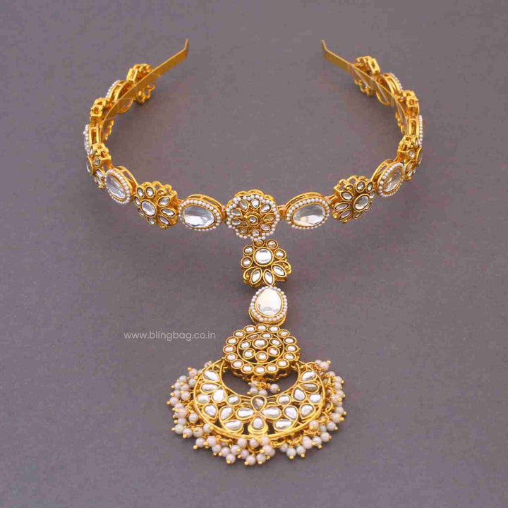 Golden Poojai Hairband With Tikka