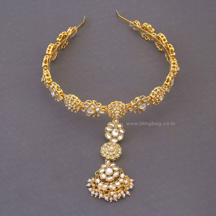 Golden Poorna Hairband With Tikka