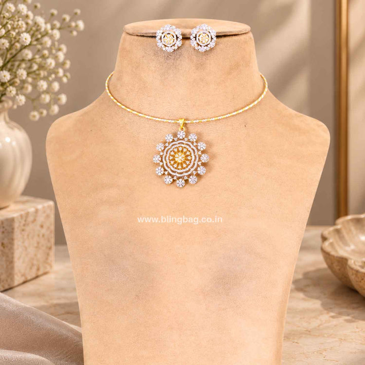 Golden Prisha Pendant Set