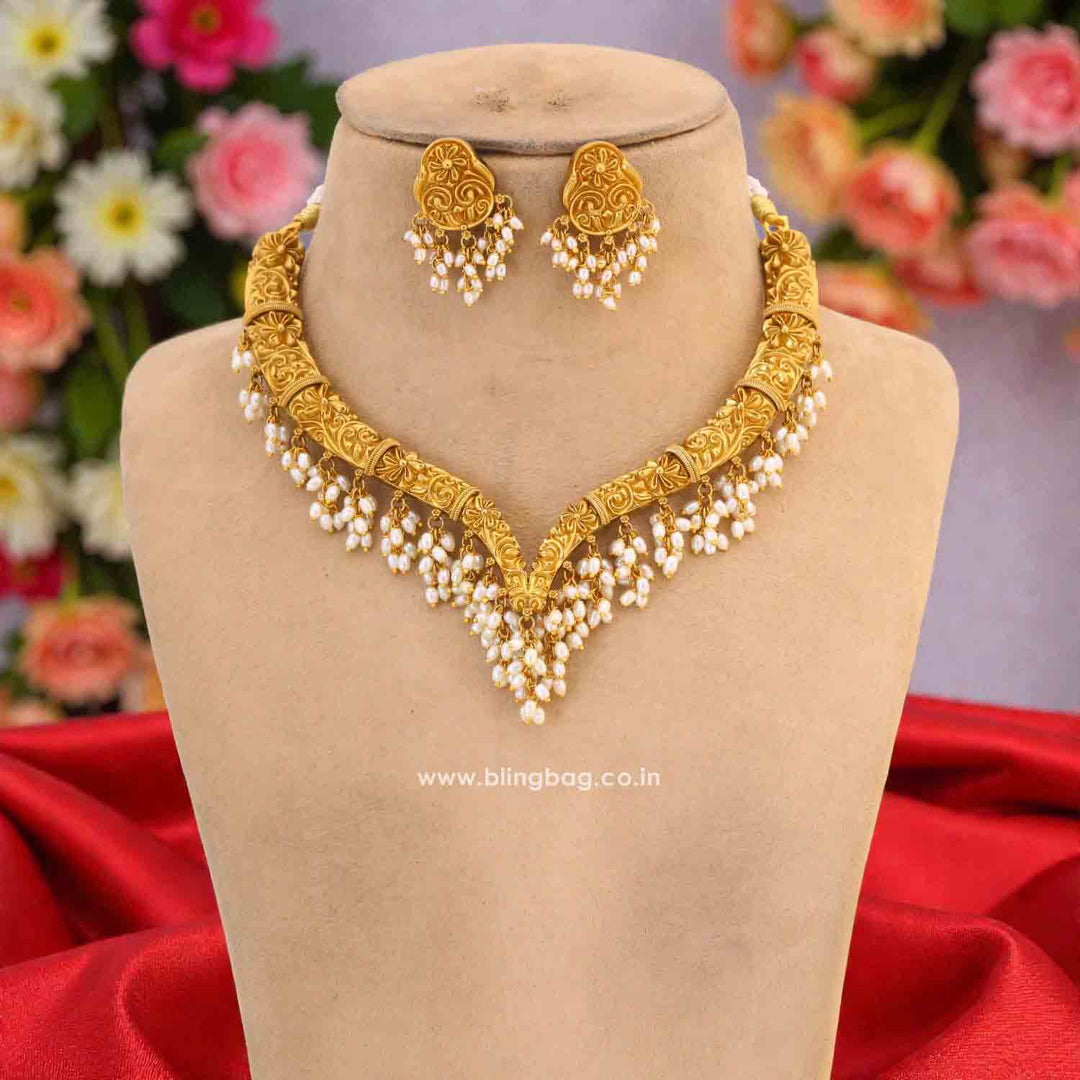Golden Raahi Hasli Antique Jewellery Set - New Arrival