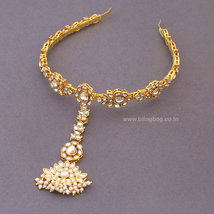 Golden Raahita Hairband With Tikka