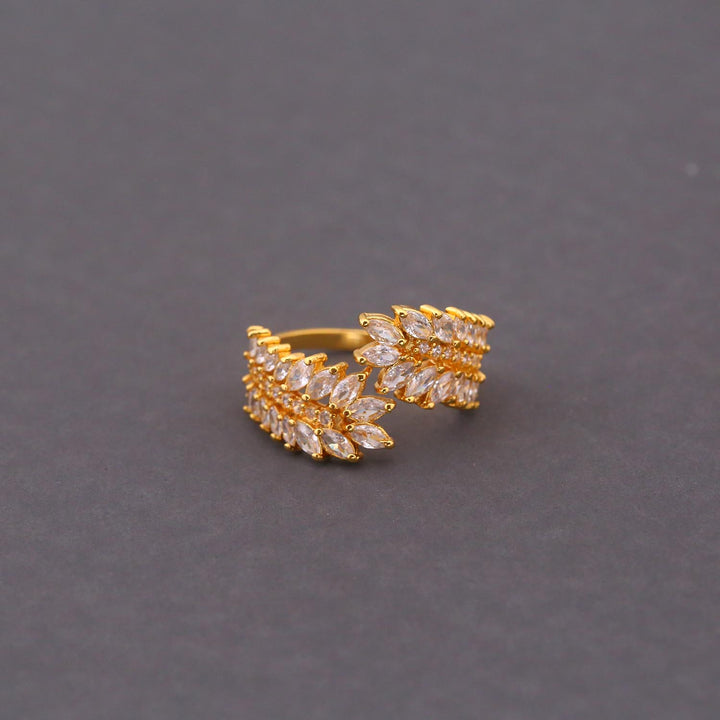Golden Rea Zirconia Ring