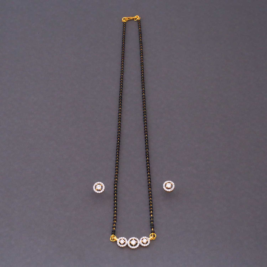 Golden Reagan Mangalsutra Set