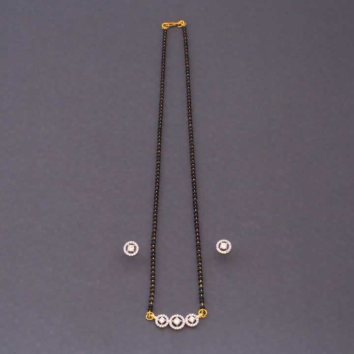 Golden Reagan Mangalsutra Set