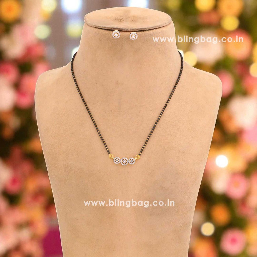 Golden Reagan Mangalsutra Set