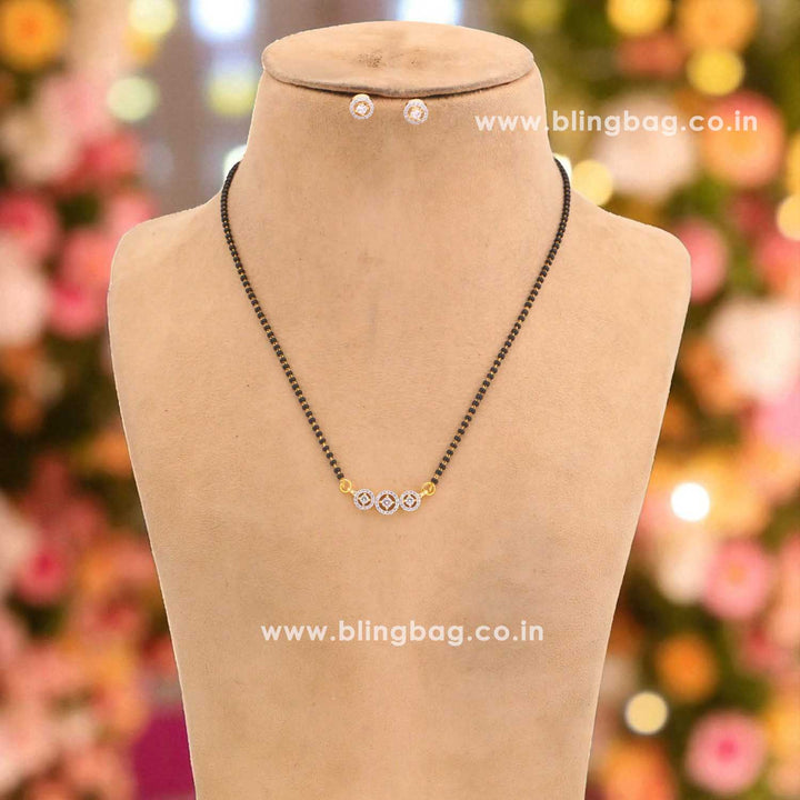 Golden Reagan Mangalsutra Set