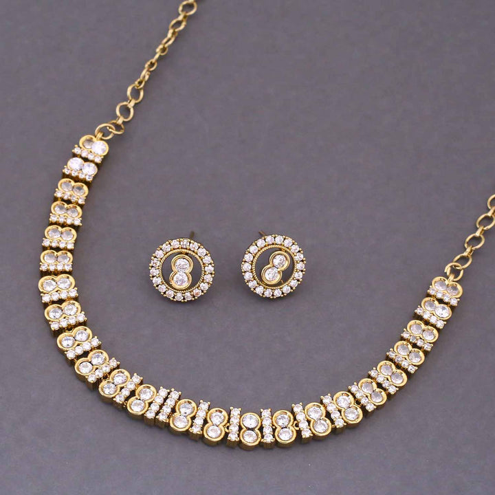 Golden Renate Victorian Jewellery Set - New Arrival