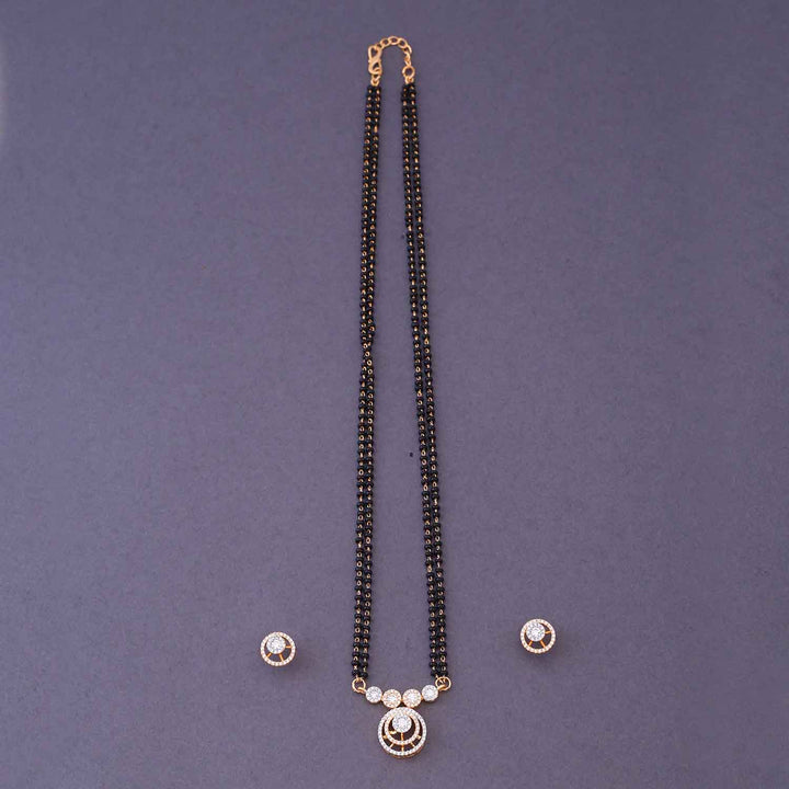 Golden Rhutani Mangalsutra Set