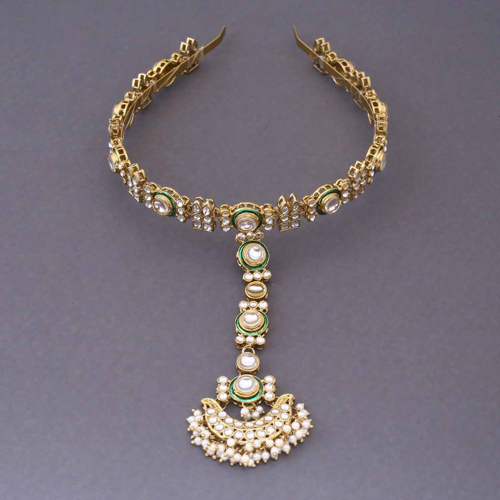 Golden Rityaani Hairband With Tikka