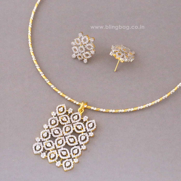 Golden Rohi Pendant Set