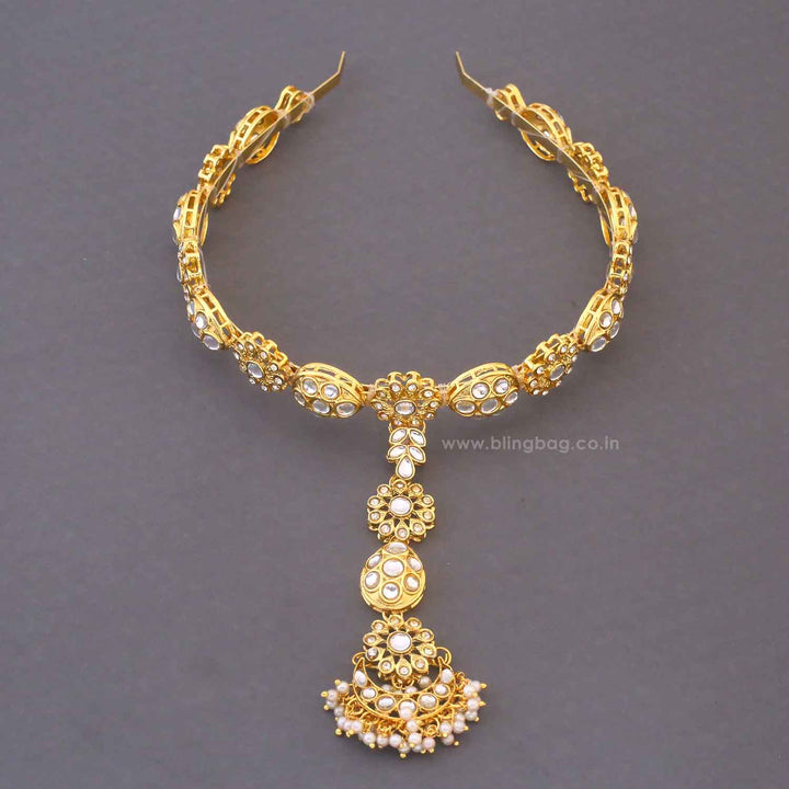 Golden Roopa Hairband With Tikka