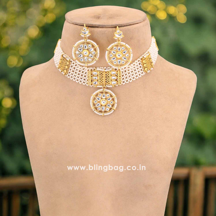 Golden Roshni Kundan Jewellery Set