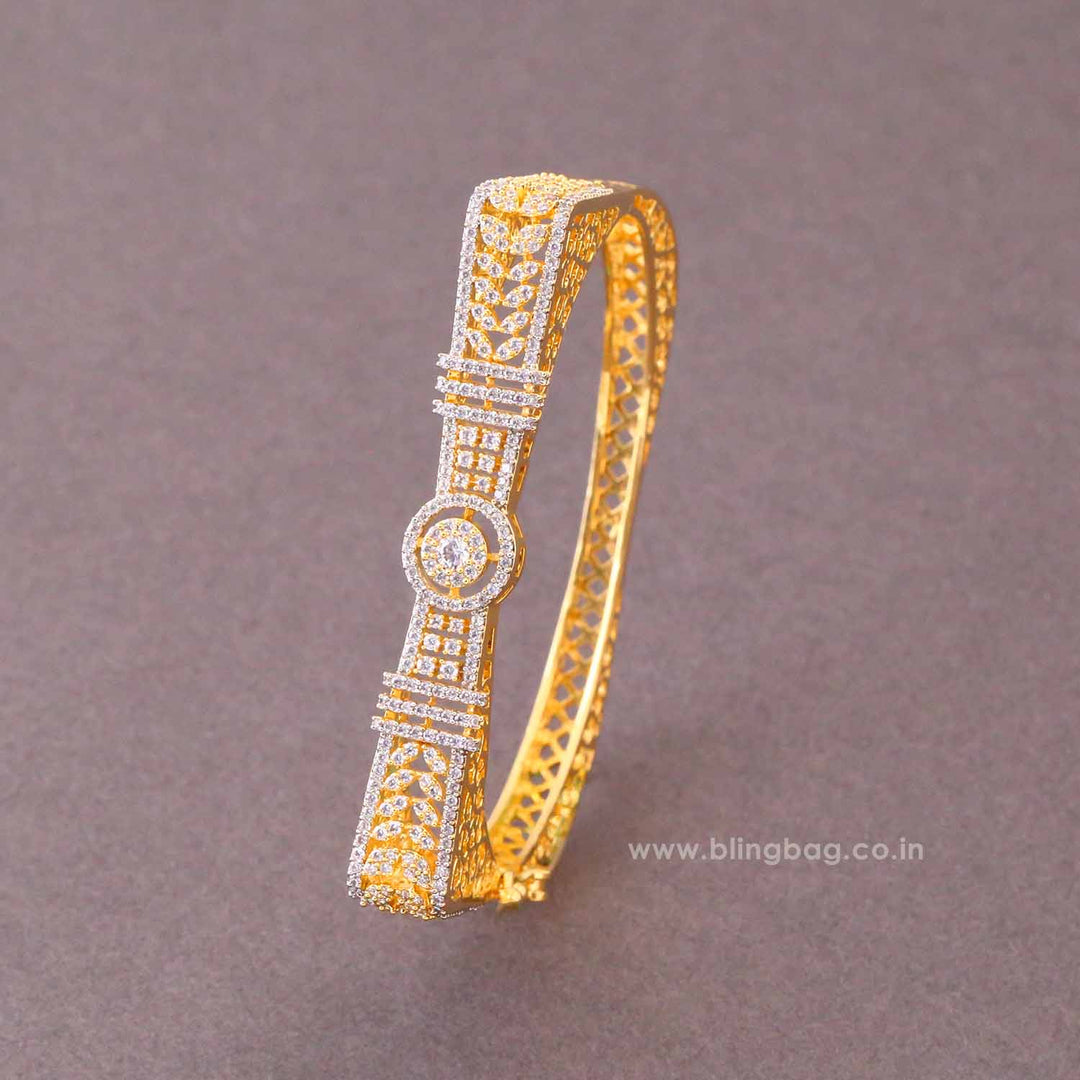 Golden Roxie Zirconia Bracelet