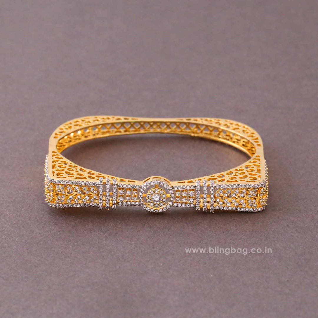 Golden Roxie Zirconia Bracelet