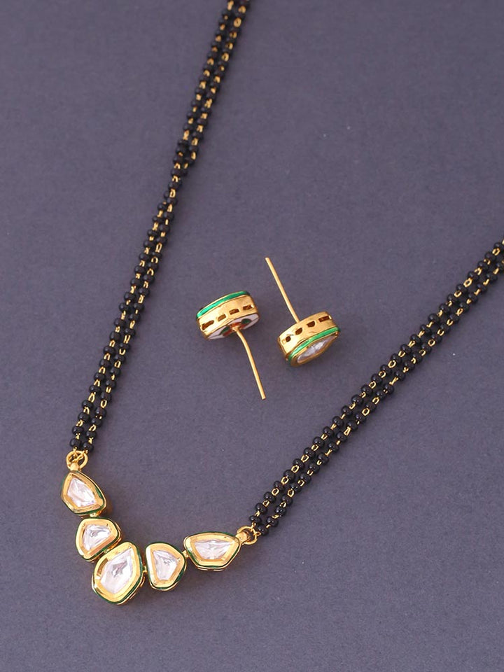 Golden Rukaiya Mangalsutra Set