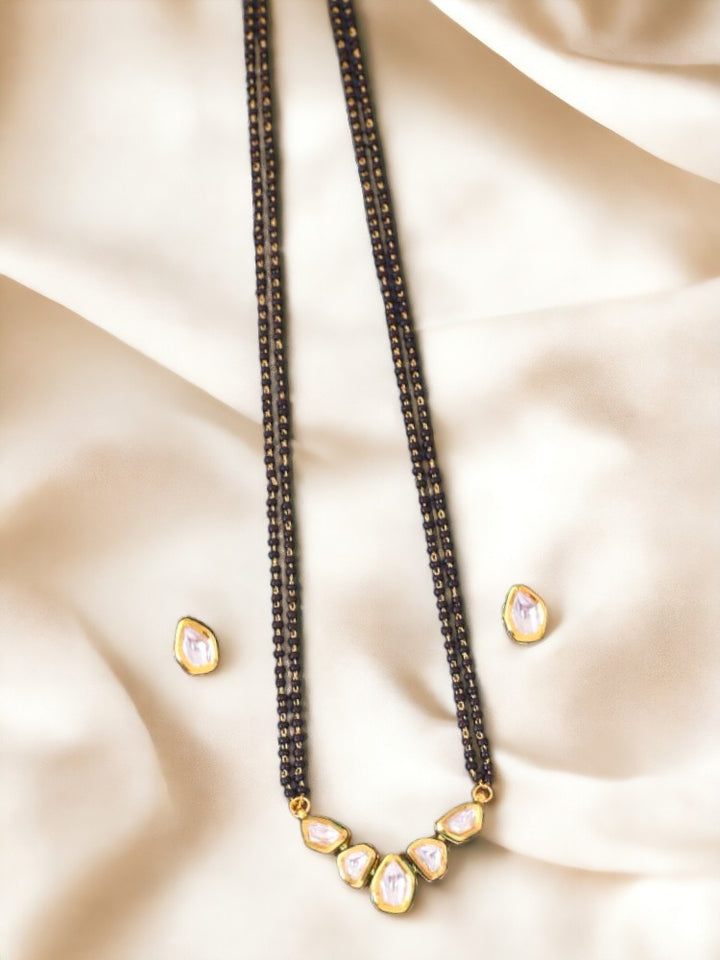 Golden Rukaiya Mangalsutra Set