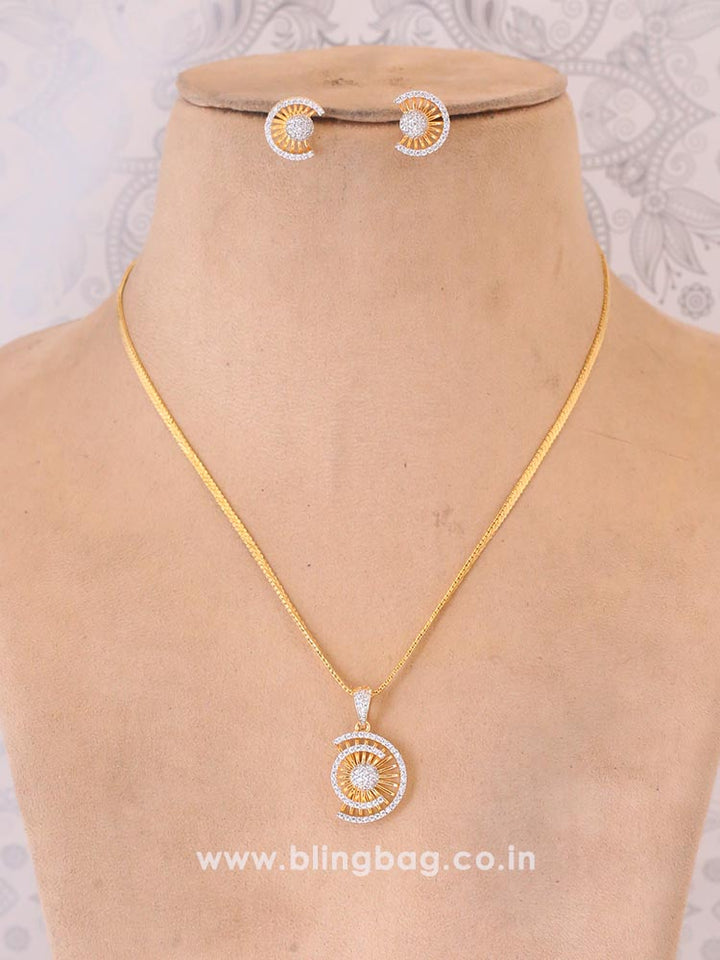 Golden Rylee Pendant Set