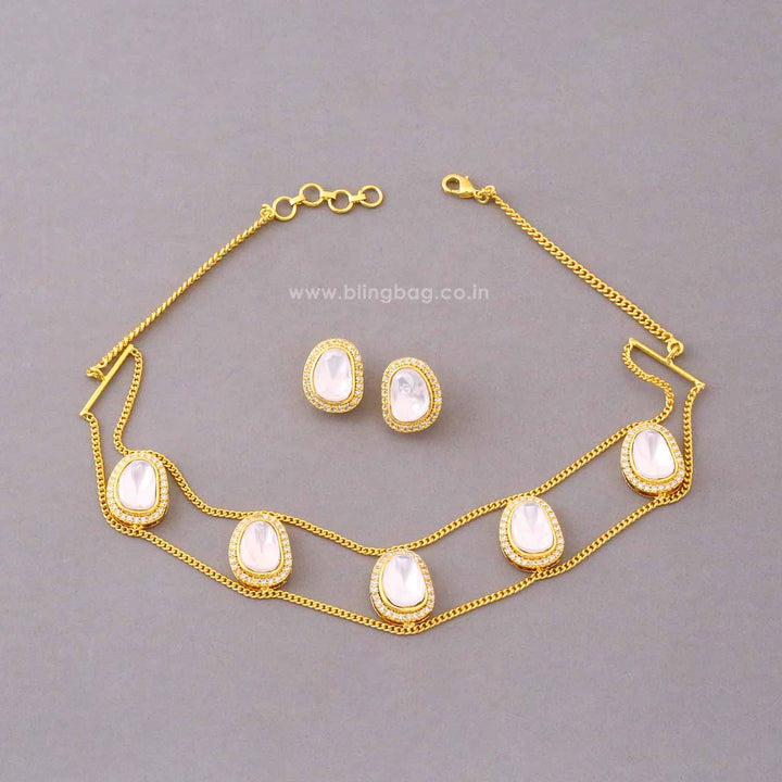 Golden Saanviika Antique Jewellery Set- New Arrival