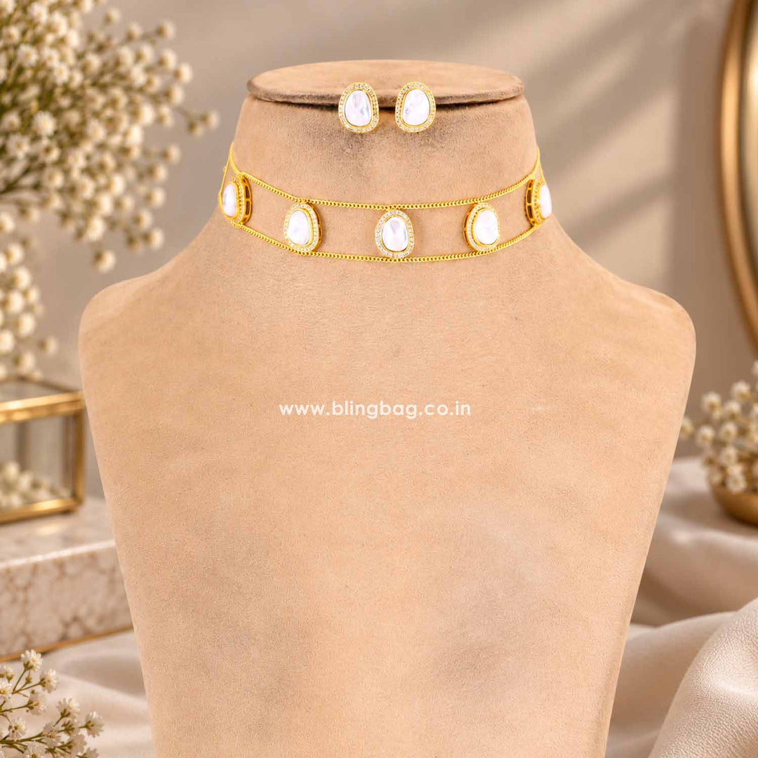 Golden Saanviika Antique Jewellery Set- New Arrival