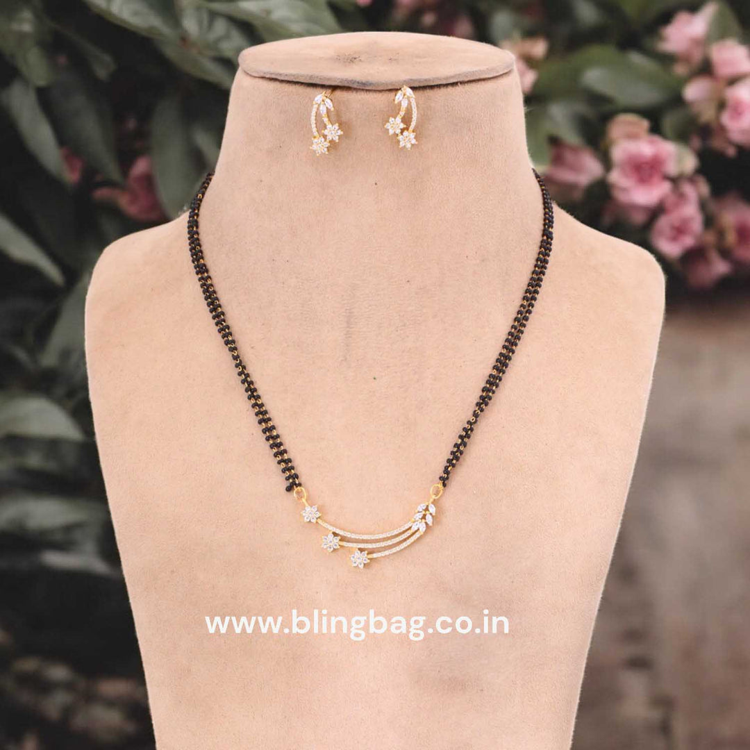 Golden Saete Mangalsutra Set