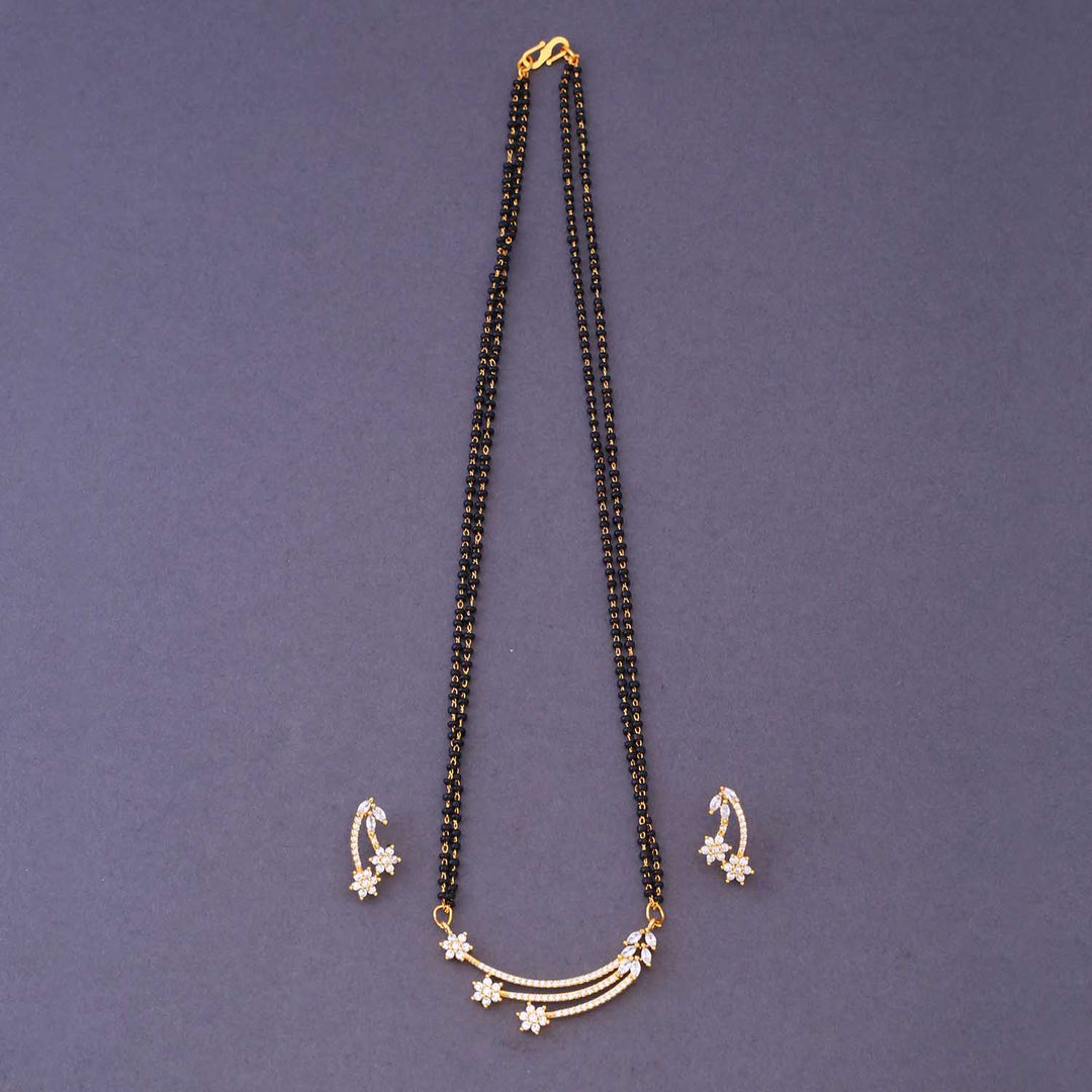 Golden Saete Mangalsutra Set