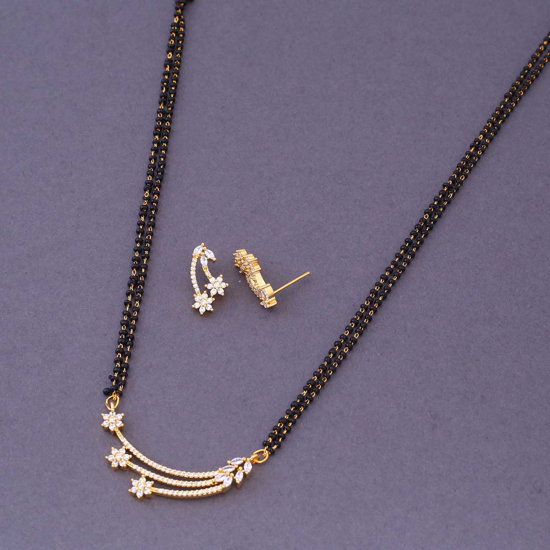 Golden Saete Mangalsutra Set