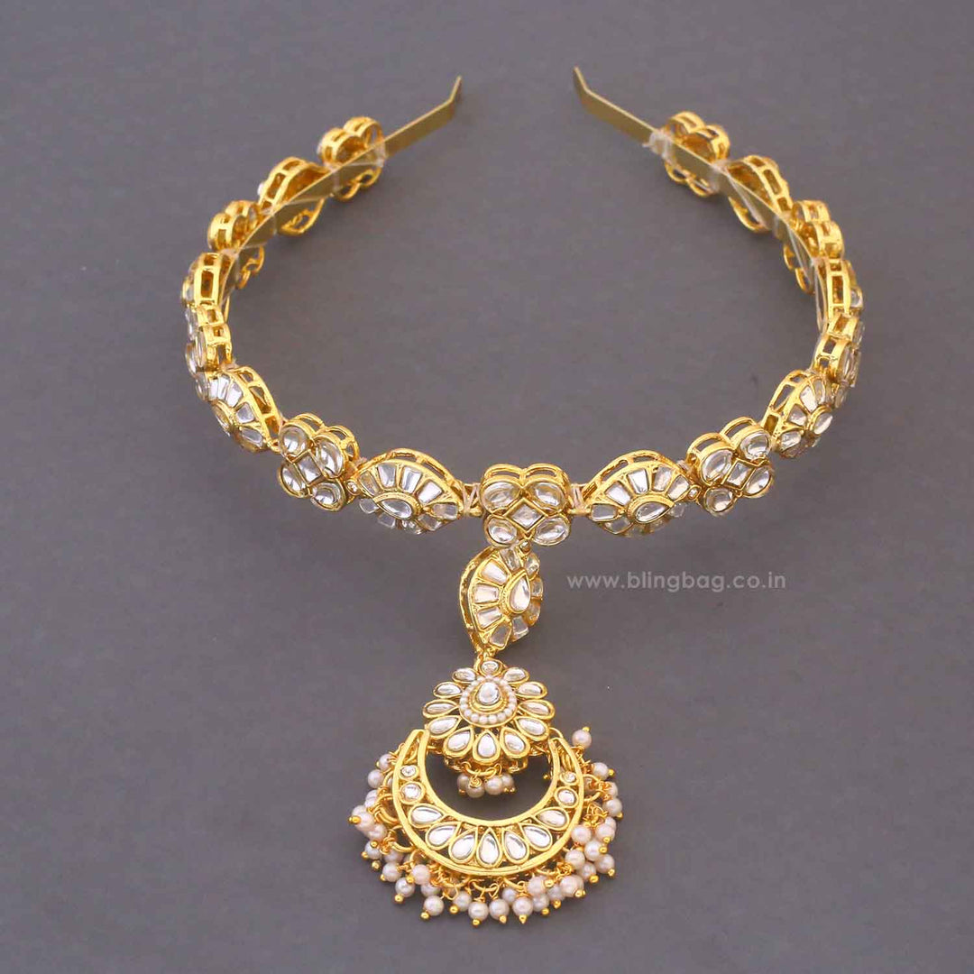 Golden Sarangi Hairband With Tikka
