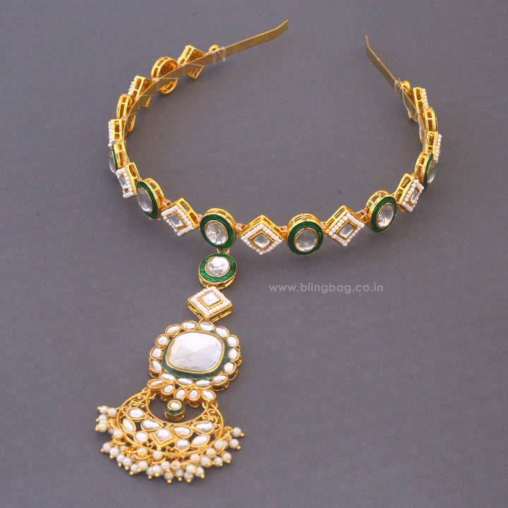 Golden Sarita Hairband With Tikka