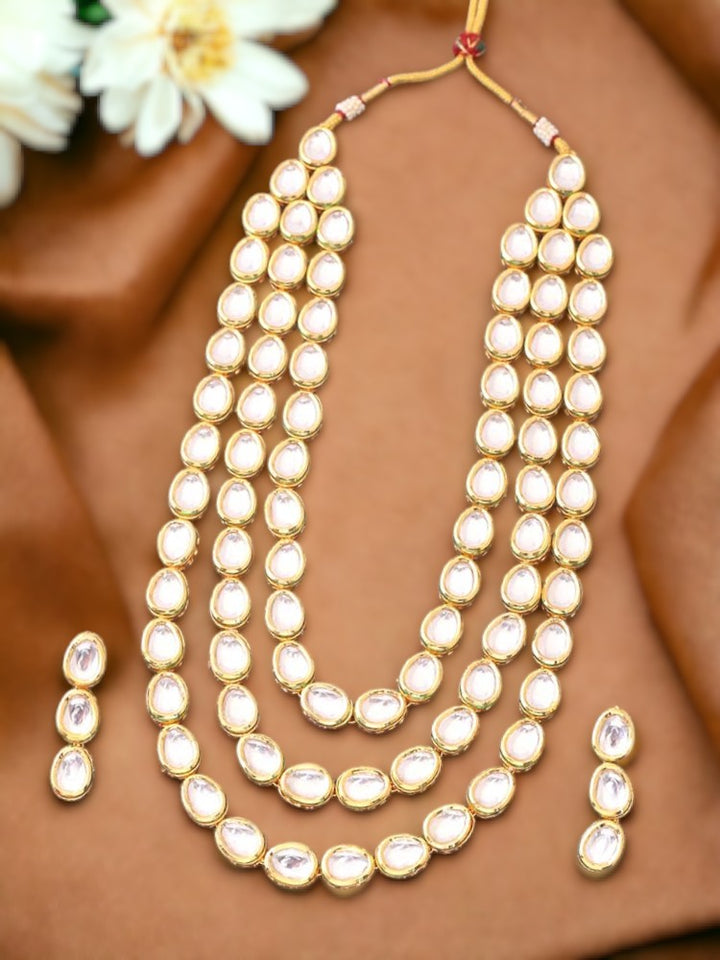 Golden Sarla Jewellery Set