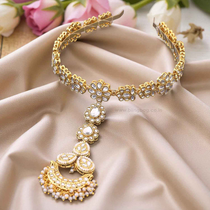 Golden Sarvani Hairband With Tikka
