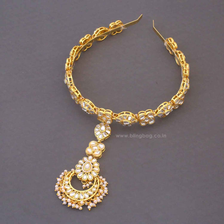 Golden Saryu Hairband With Tikka