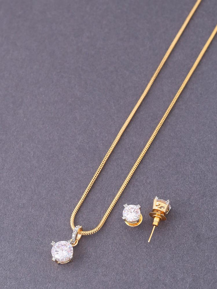 Golden Selena Pendant Set