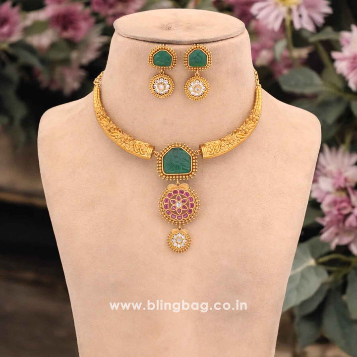 Golden Sharvisha Hasli Antique Jewellery Set - New Arrival