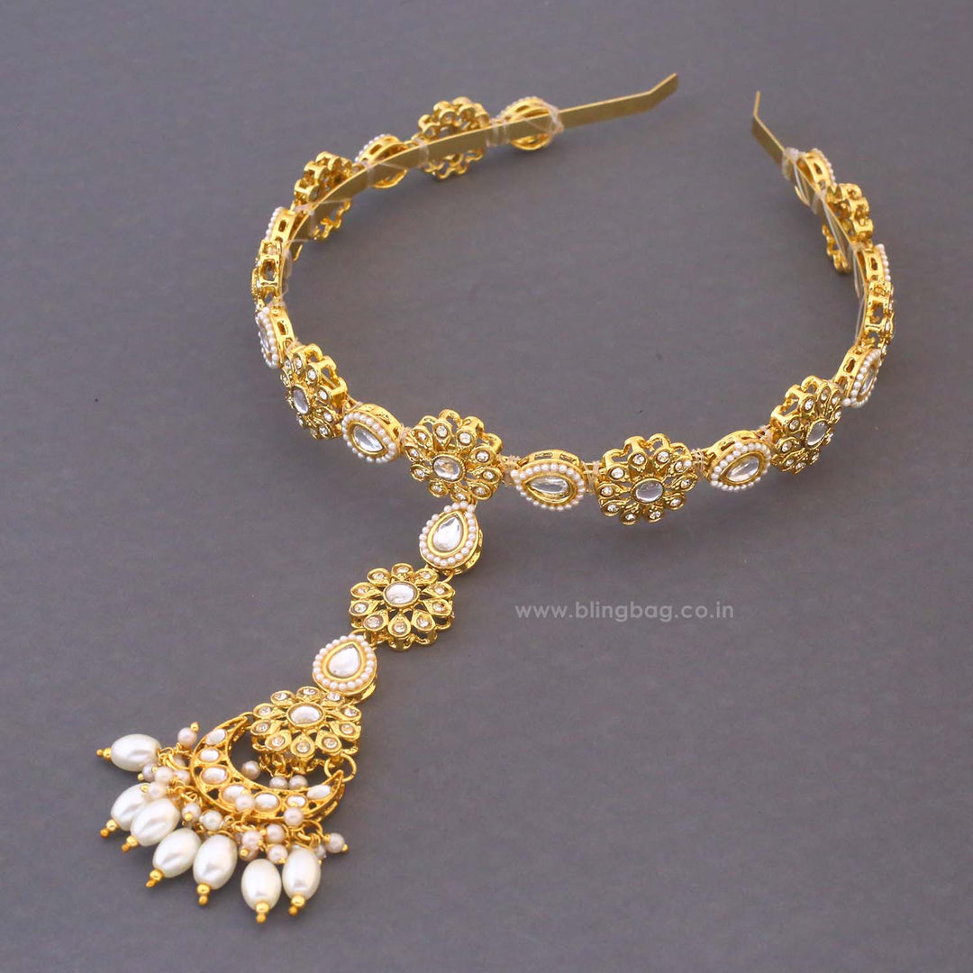 Golden Shital Hairband With Tikka