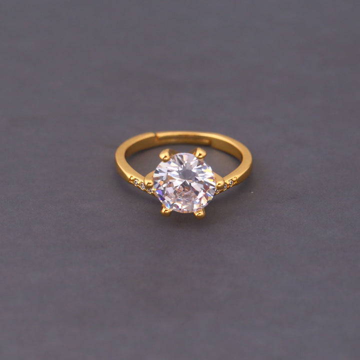 Golden Sia Zirconia Ring